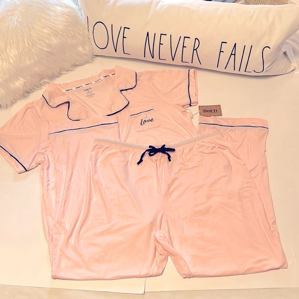 BORN Love Women’s 2XL 2 pc Short sleeve/long pants sleep set PINK NEW
